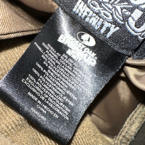 Mossy Oak Zippered Jacket - Picture 6 of 6